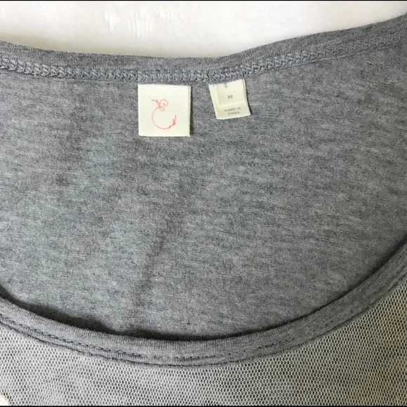Anthropologie Eloise lace overlay gray top size Medium - Picture 6 of 7